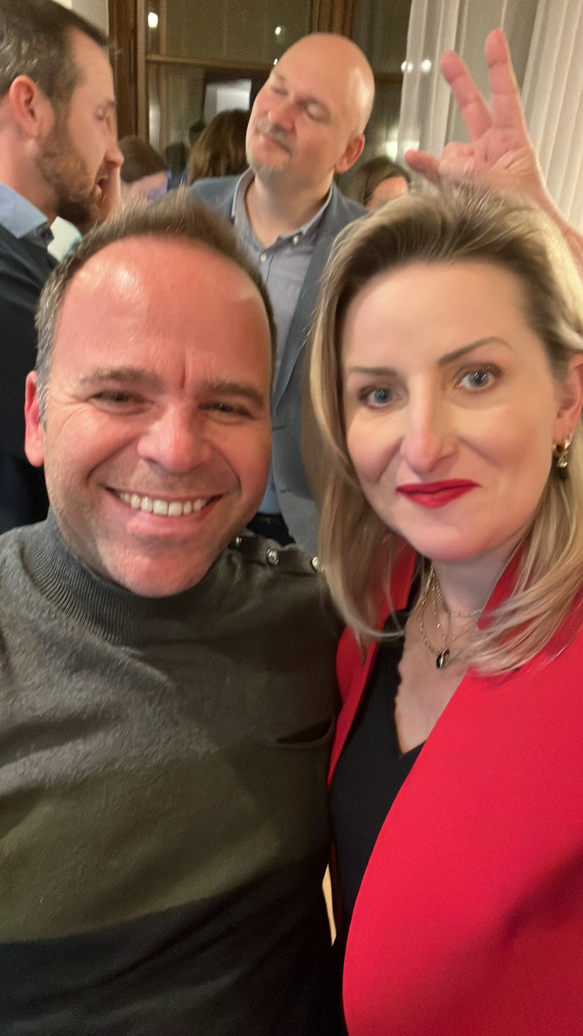 9DB87EED-FB27-42E1-8E5C-709DA1AA6717